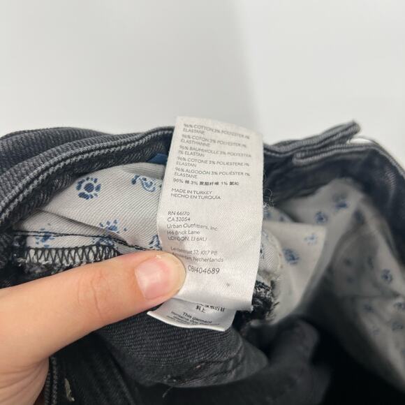 Pilcro by Anthropologie The Vintage Straight Jeans Distressed Black High Rise - Picture 8 of 9